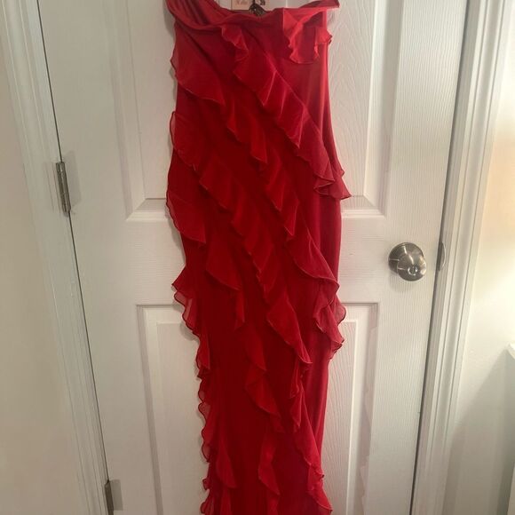Oh Polly Nevali Bandeau Ruffle Dress NWT! - Picture 10 of 10